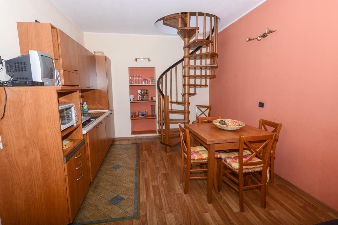 Il Sogno Di Claudia Apartment Gera Lario Exterior photo